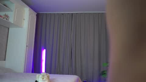 Shall we repeat online show from September 12, 5:04 pm