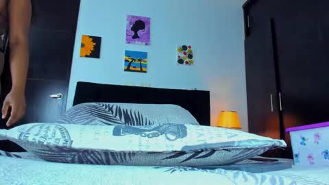 black_treassure online show from February 11, 3:40 am