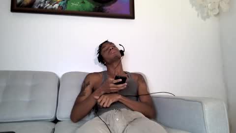 Snapshot of blackbulltitus chatting on October 21, 11:30 pm BlackBullTitus online show from October 21, 11:30 pm