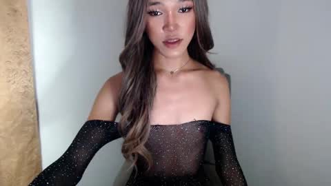 Black  Queen online show from February 27, 9:18 am