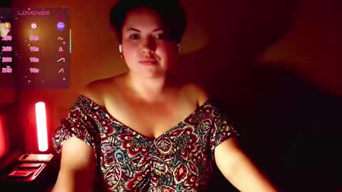 BlackkVelvet online show from October 5, 9:55 pm