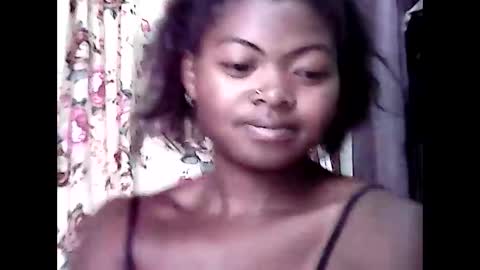 blacklabelle18 online show from October 10, 7:36 am