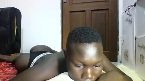 blackmarvel02 online show from November 5, 6:26 am