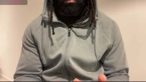 blackmuscles77 online show from March 1, 1:10 am