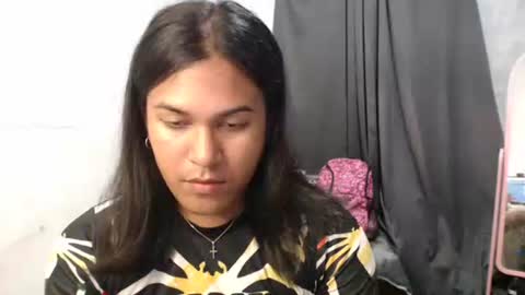 Ellez online show from November 15, 6:42 pm