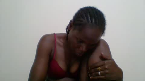 Snapshot of blacksexygal chatting on September 23, 6:07 am SARAH online show from September 23, 6:07 am