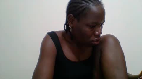 Snapshot of blacksexygal chatting on September 20, 4:59 am SARAH online show from September 20, 4:59 am