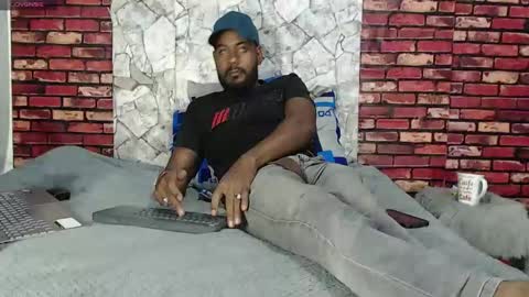 Richard online show from March 30, 2:55 am