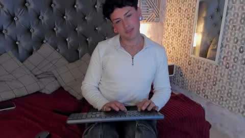 blade online show from February 13, 4:49 am