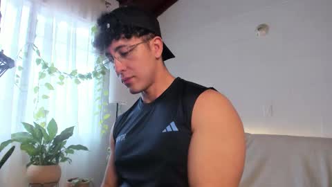 Blake Levi  Independent Model online show from February 1, 3:20 pm