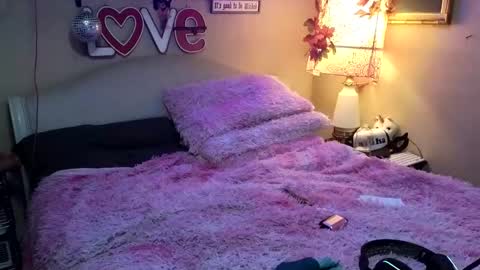 Blakely Morningstar   online show from February 5, 7:07 am