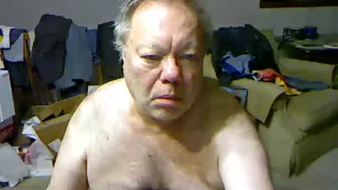 Snapshot of blemon32 chatting on October 13, 1:07 am Bob online show from October 13, 1:07 am