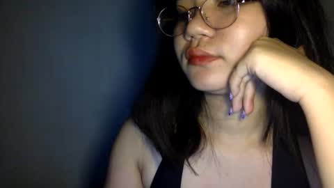 blessed774346 online show from May 2, 6:14 pm