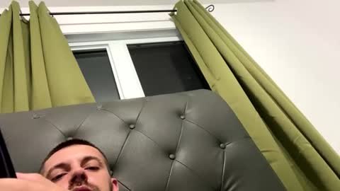 bleunuit43 online show from February 25, 2:59 am