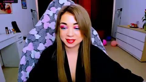 Nicole online show from March 10, 6:16 am