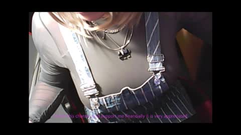 Snapshot of blkandy23 chatting on October 19, 6:12 pm Kandyts online show from October 19, 6:12 pm