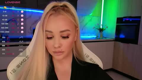 Lana online show from October 20, 9:14 am