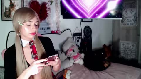 Snapshot of blonde_and_bigcock chatting on October 25, 4:24 am  Blonde and Sam  online show from October 25, 4:24 am
