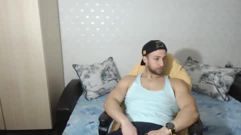 Mr Blond online show from December 3, 8:11 pm