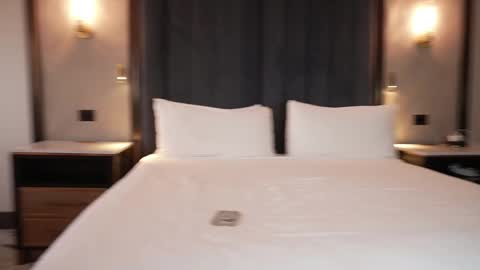 blondefoxsilverfox online show from February 17, 1:04 am