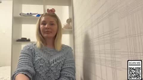 blondie_xoxoxo online show from November 28, 5:09 pm