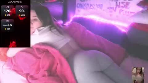 Bubbles online show from February 12, 8:51 am