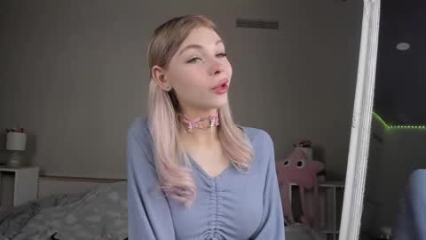 blondy_fina online show from March 27, 7:03 am