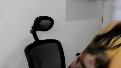 bloom_flower1 online show from December 20, 12:34 pm