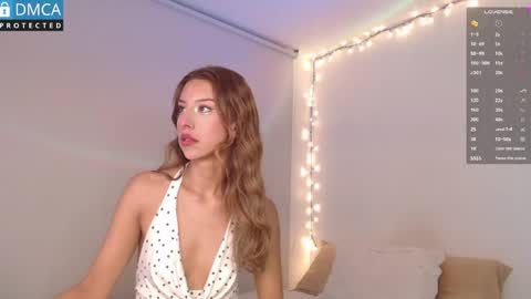 Blue online show from April 12, 2:04 am