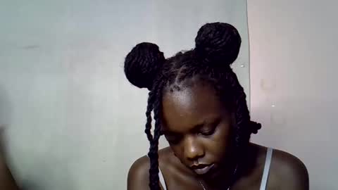 blue_savagee online show from October 24, 9:48 pm