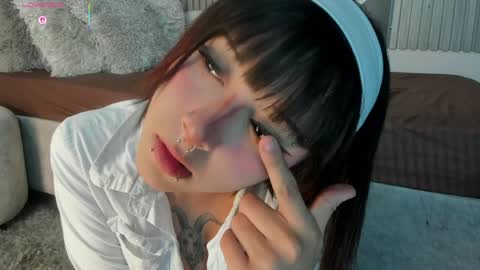 blue_sixx online show from April 23, 11:06 pm