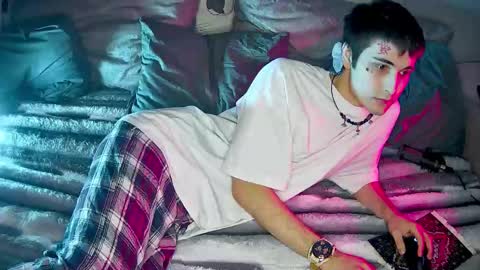 SONNYVAN online show from March 1, 11:47 am