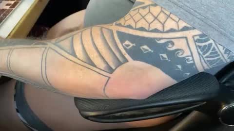 blueballs_husban online show from March 12, 8:23 pm