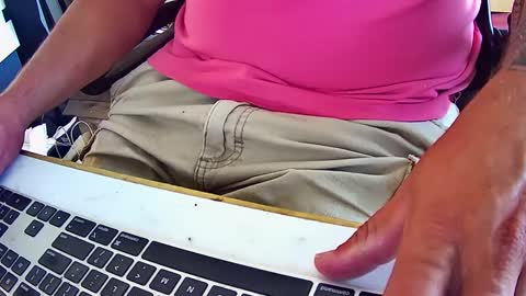 blueballs_husban online show from October 6, 5:09 pm