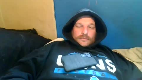 bluedemoneyes1986 online show from February 26, 10:15 pm