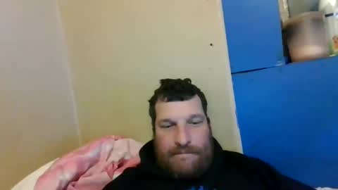 bluedemoneyes1986 online show from February 13, 6:20 am