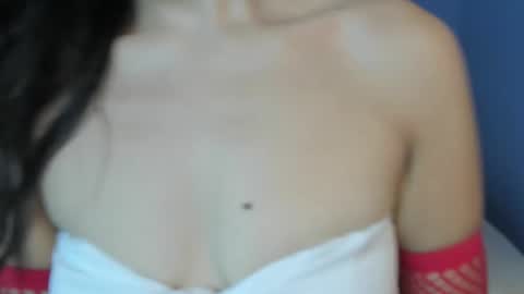 Snapshot of bluee_lov chatting on September 20, 3:31 am bluee_lov online show from September 20, 3:31 am