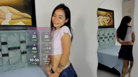 Snapshot of bluee_lov chatting on September 30, 3:17 am bluee_lov online show from September 30, 3:17 am