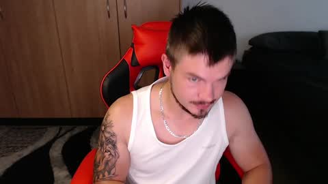 Snapshot of blueeyeboy0 chatting on January 29, 4:26 am blueeyeboy0 online show from January 29, 4:26 am