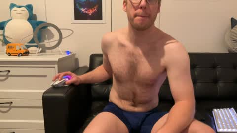 blueeyedtallguy online show from December 9, 11:45 pm
