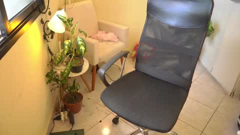 Snapshot of bluemysticlady chatting on March 7, 3:07 pm FLORAA online show from March 7, 3:07 pm