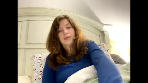 blueroses0827 online show from March 9, 7:57 am