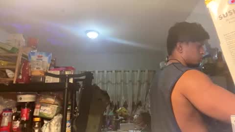 bluevegeta143 online show from November 27, 2:19 am