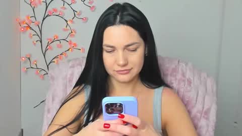 Kelly online show from February 2, 6:32 am