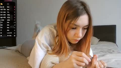 Snapshot of blush_lover chatting on October 5, 8:23 am Kate online show from October 5, 8:23 am