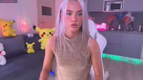 Mikki chan online show from February 28, 8:53 am