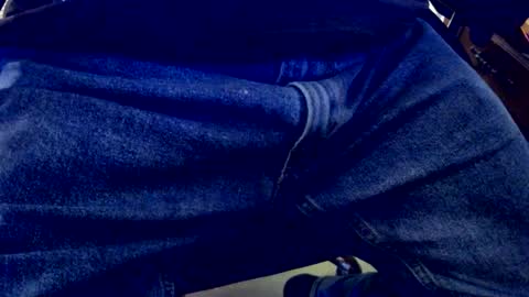 bobbie420_ online show from December 11, 3:13 am