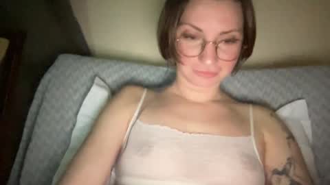 Snapshot of bobwig4 chatting on February 18, 7:52 pm Tips prfr 11-55-111 tok online show from February 18, 7:52 pm
