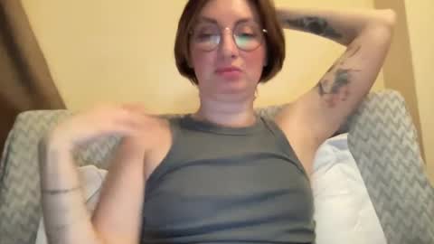 Snapshot of bobwig4 chatting on February 15, 8:54 pm Tips prfr 11-55-111 tok online show from February 15, 8:54 pm