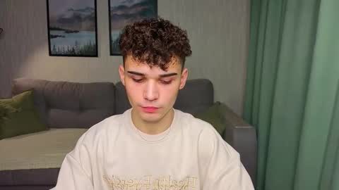 ALEXPVT IS OPEN online show from September 15, 6:53 pm